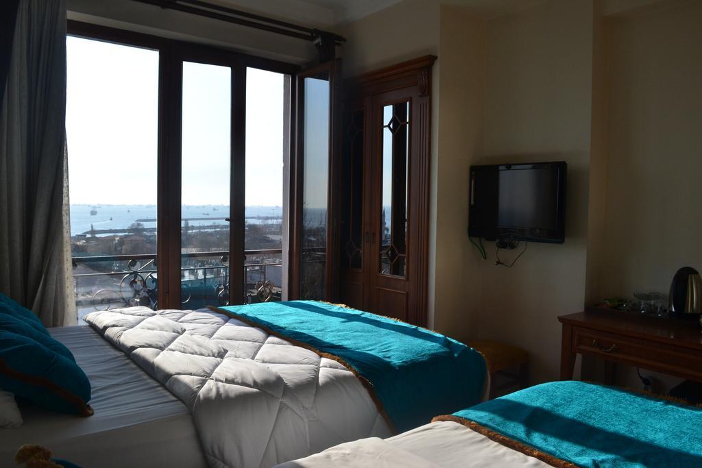 Blue Istanbul Suites Room photo