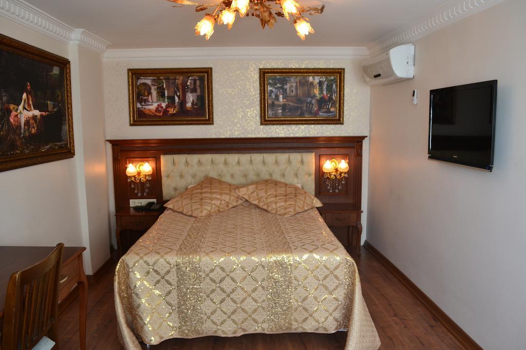Blue Istanbul Suites Room photo