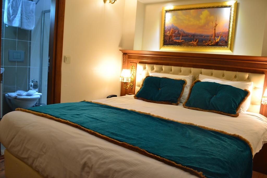 Blue Istanbul Suites Room photo